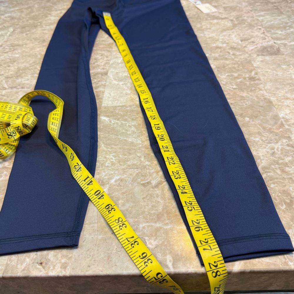 Bare Necessities Women's Small S Low Impact Criss Cross Legging Dark Iris - Picture 8 of 10